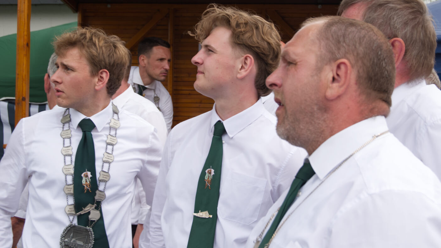 Jahr für Jahr beteiligen sich viele Schützen an dem prestigeträchtigen Wett­bewerb um den Peter-Hahnen-Pokal.